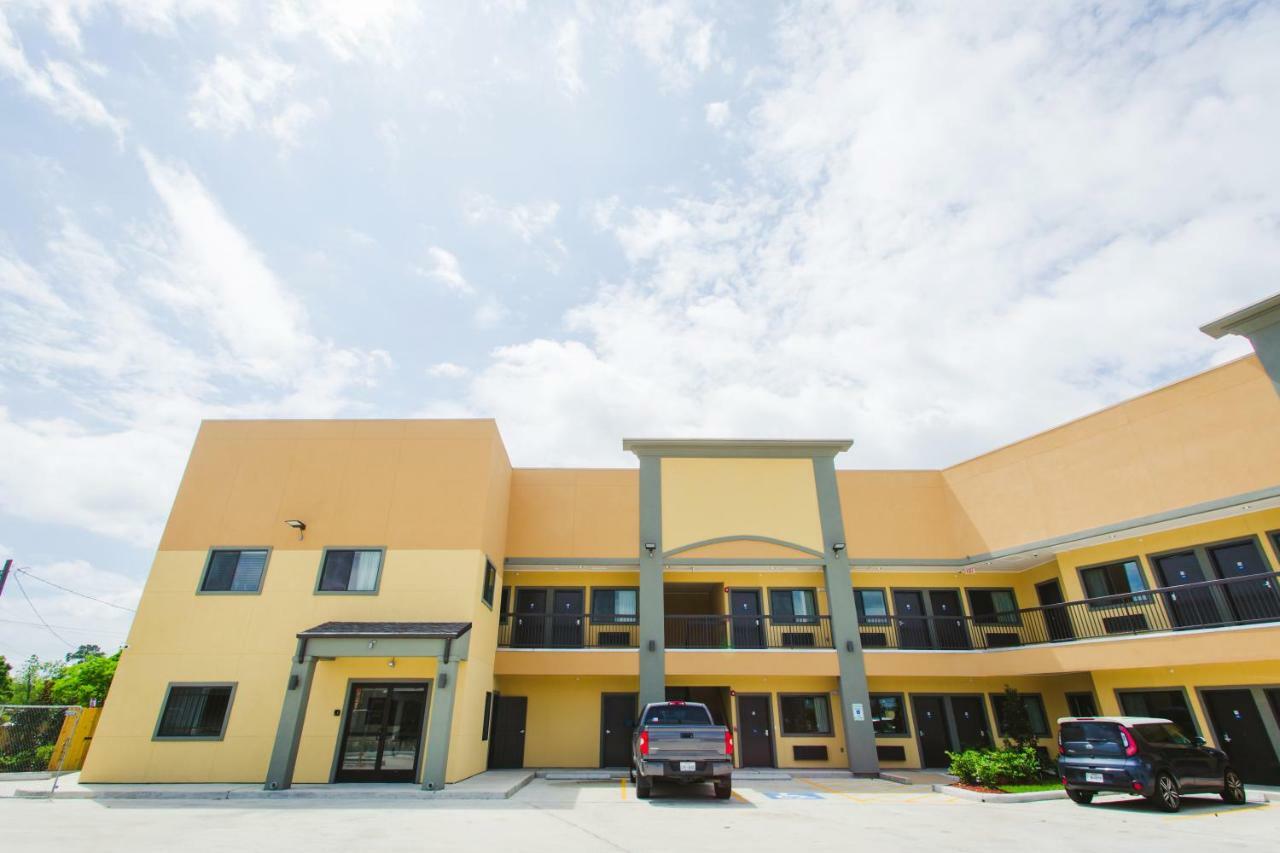 scottish inn&suites Baytown Eksteriør bilde